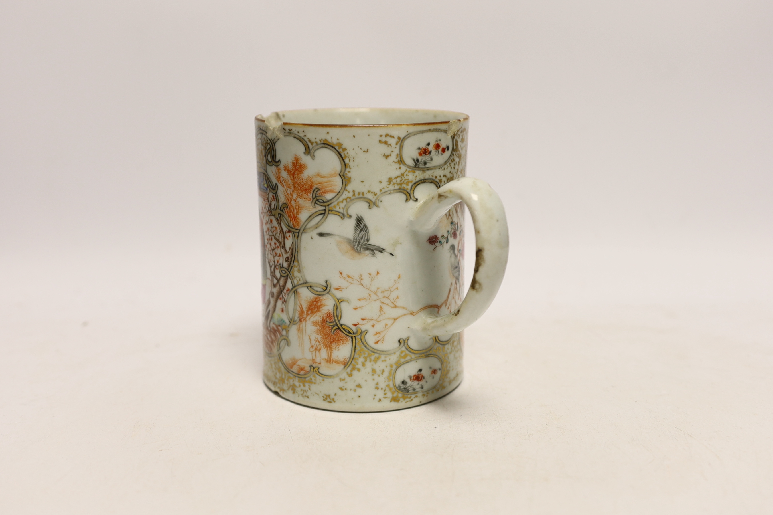 A Chinese famille rose mug, Qianlong period, 13cm high